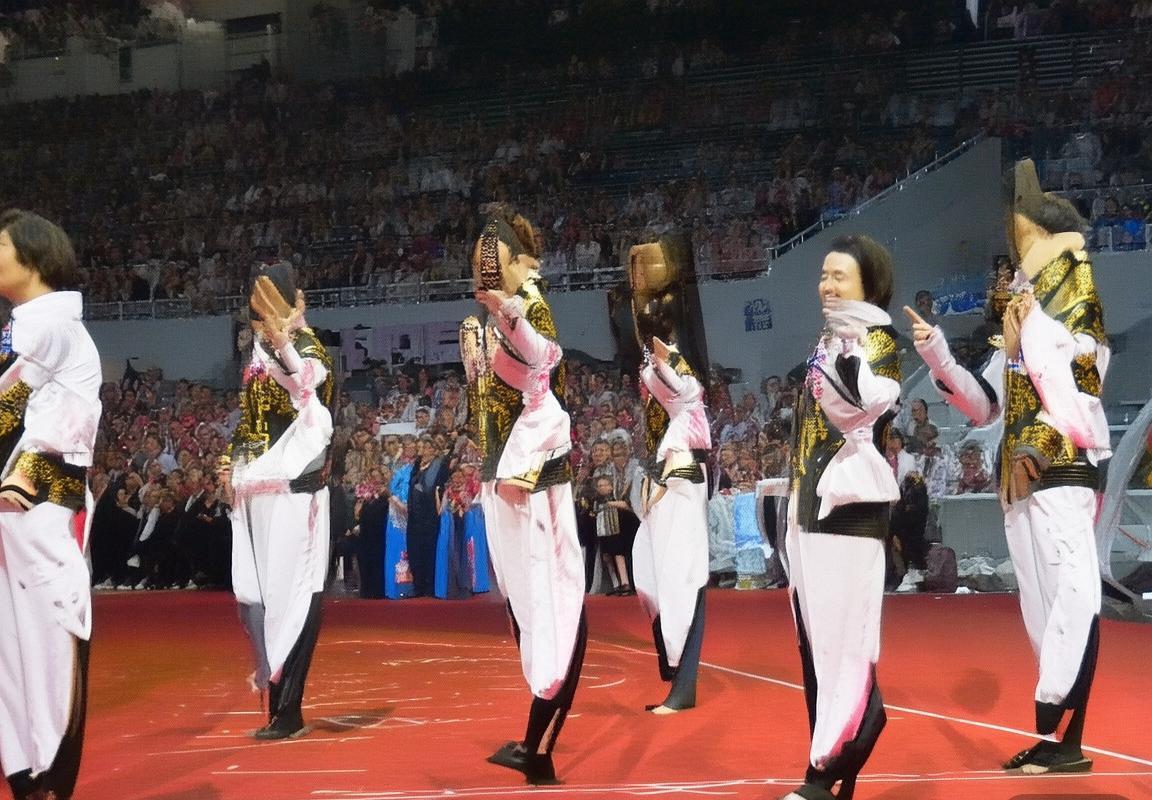 马刺VS雷霆季后赛对决：团队对决，火花四溅回顾(图2)